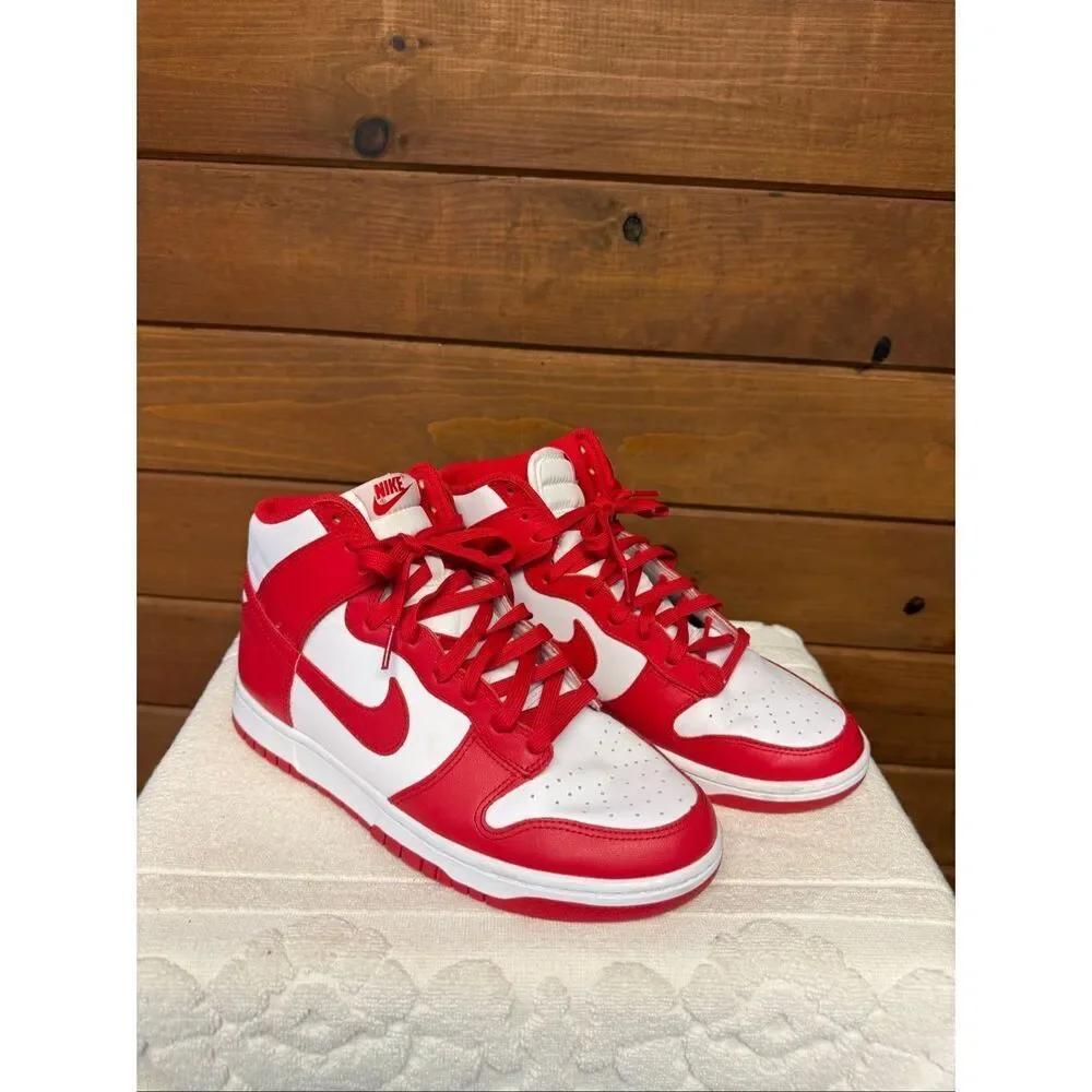 Nike Dunk High Sneakers
